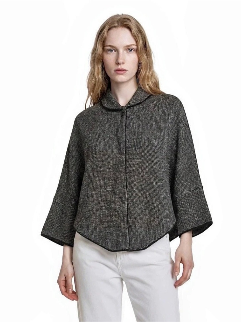 Cocogio Gray & Black Wool Blend Cape Like New